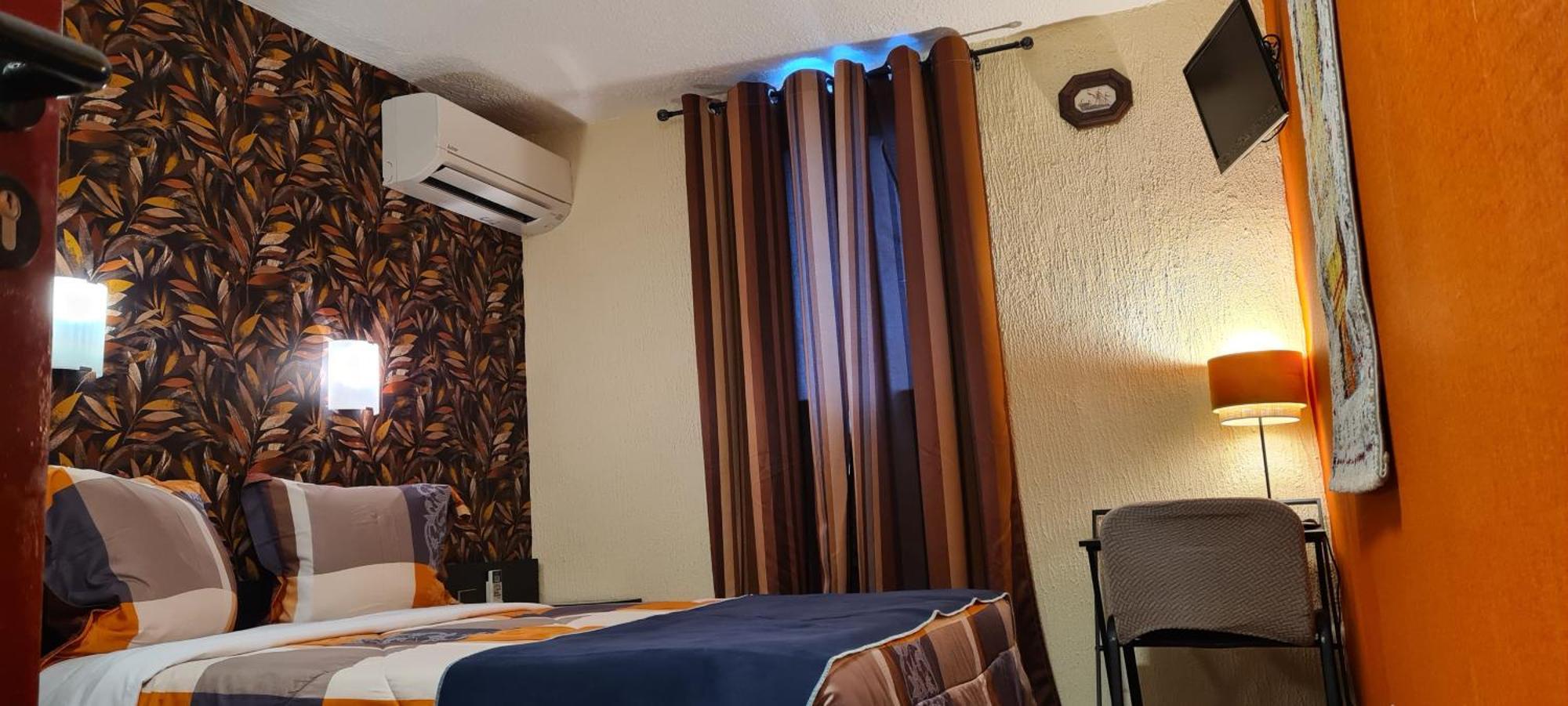 Hotel L'Etoile Aeroport - A61 Carcassonne Exteriér fotografie